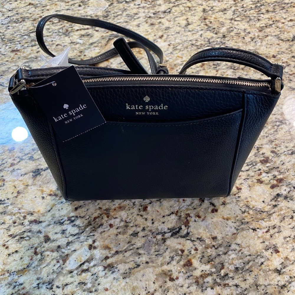 Kate Spade Crossbody, Pebbled Leather in Black